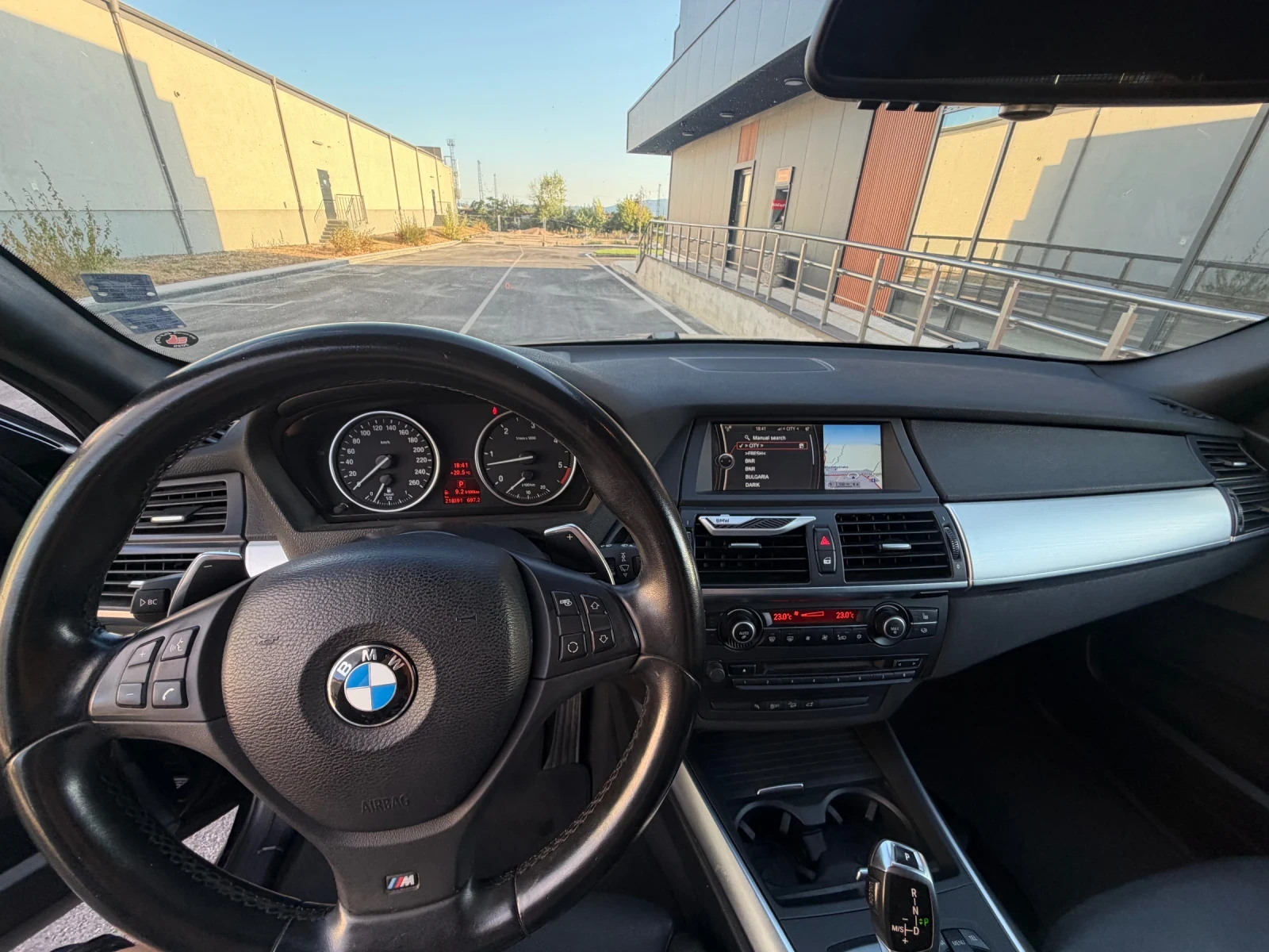 BMW X5 BMW X5 E70 4.0d LCI (306 к.с.) | ЗАВОДСКИ М-ПАКЕТ , снимка 3 - Автомобили и джипове - 56087540