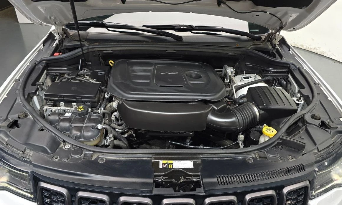 Jeep Grand cherokee, снимка 6 - Автомобили и джипове - 56653214
