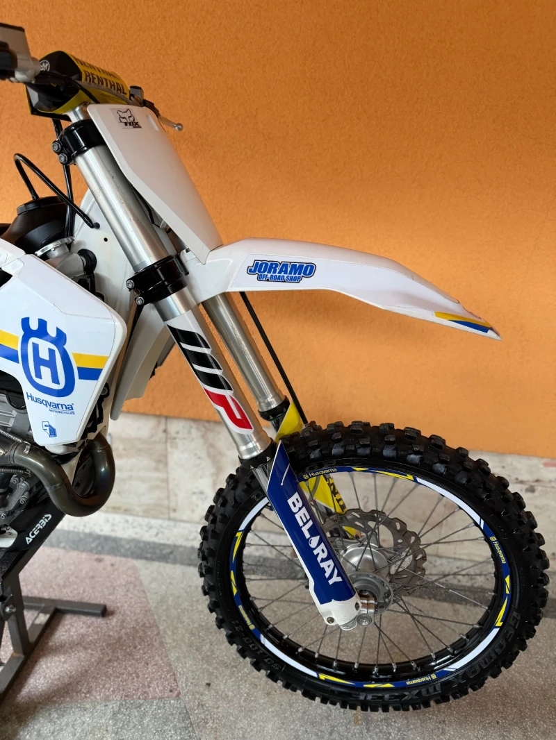 Husqvarna FC 250 /Fmf /2 режима /Стартер /Тракшън /Лънч/Фактура, снимка 5 - Мотоциклети и мототехника - 52999320