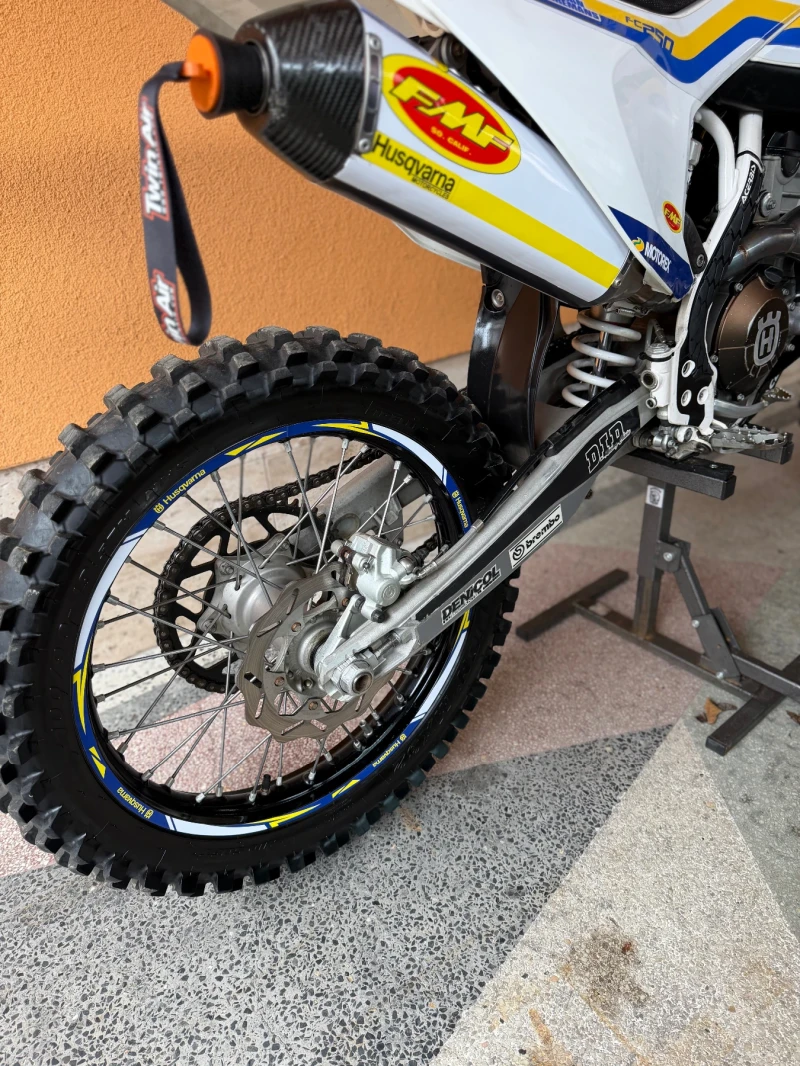 Husqvarna FC 250 /Fmf /2 режима /Стартер /Тракшън /Лънч/Фактура, снимка 6 - Мотоциклети и мототехника - 52999320