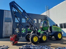 Специализирани машини Машини за дърводобив John Deere 1270 G, снимка 1