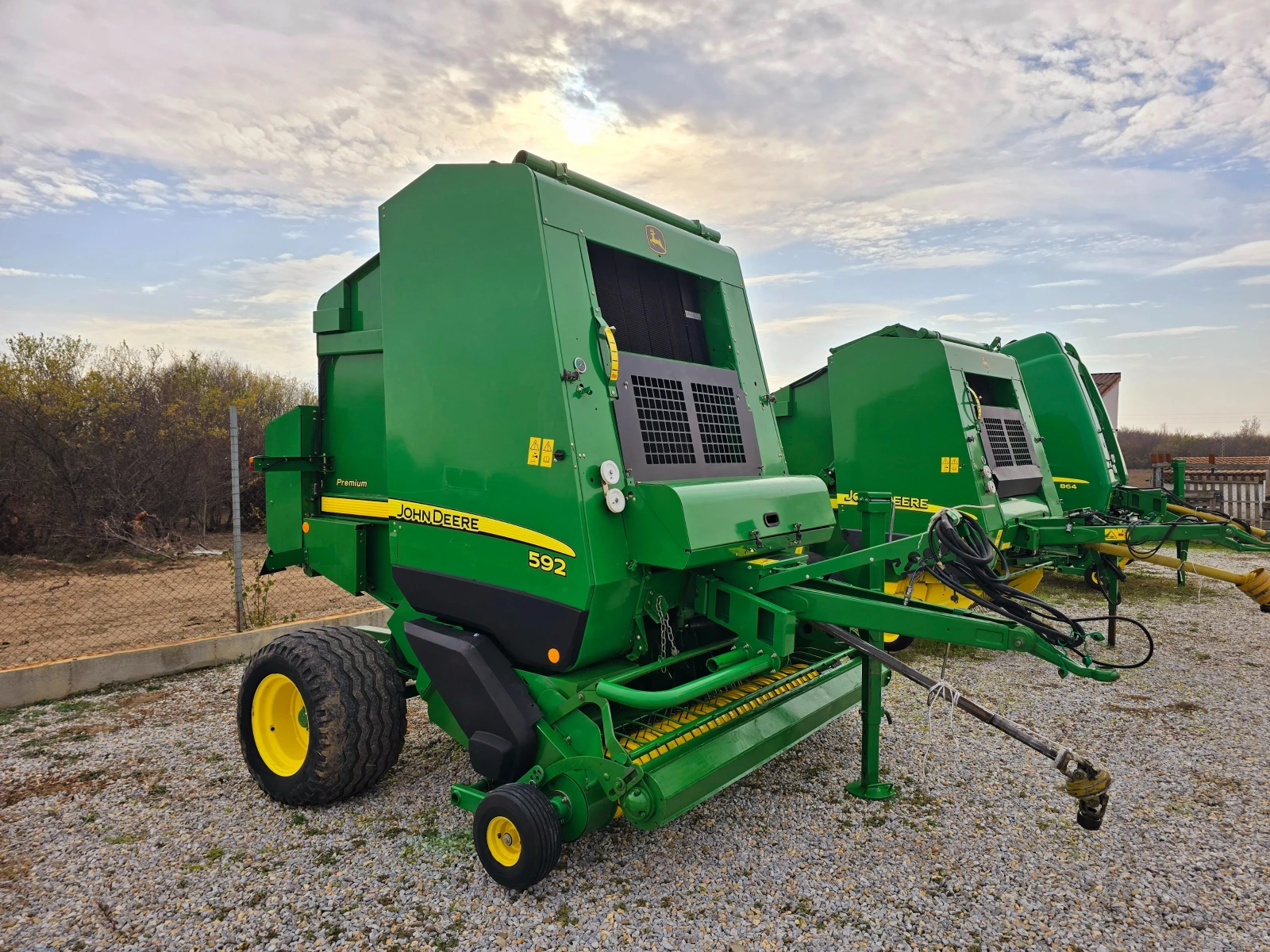 Балировачка John Deere 592 PREMIUM-Мрежа+ Сезал | Mobile.bg — изображение 1