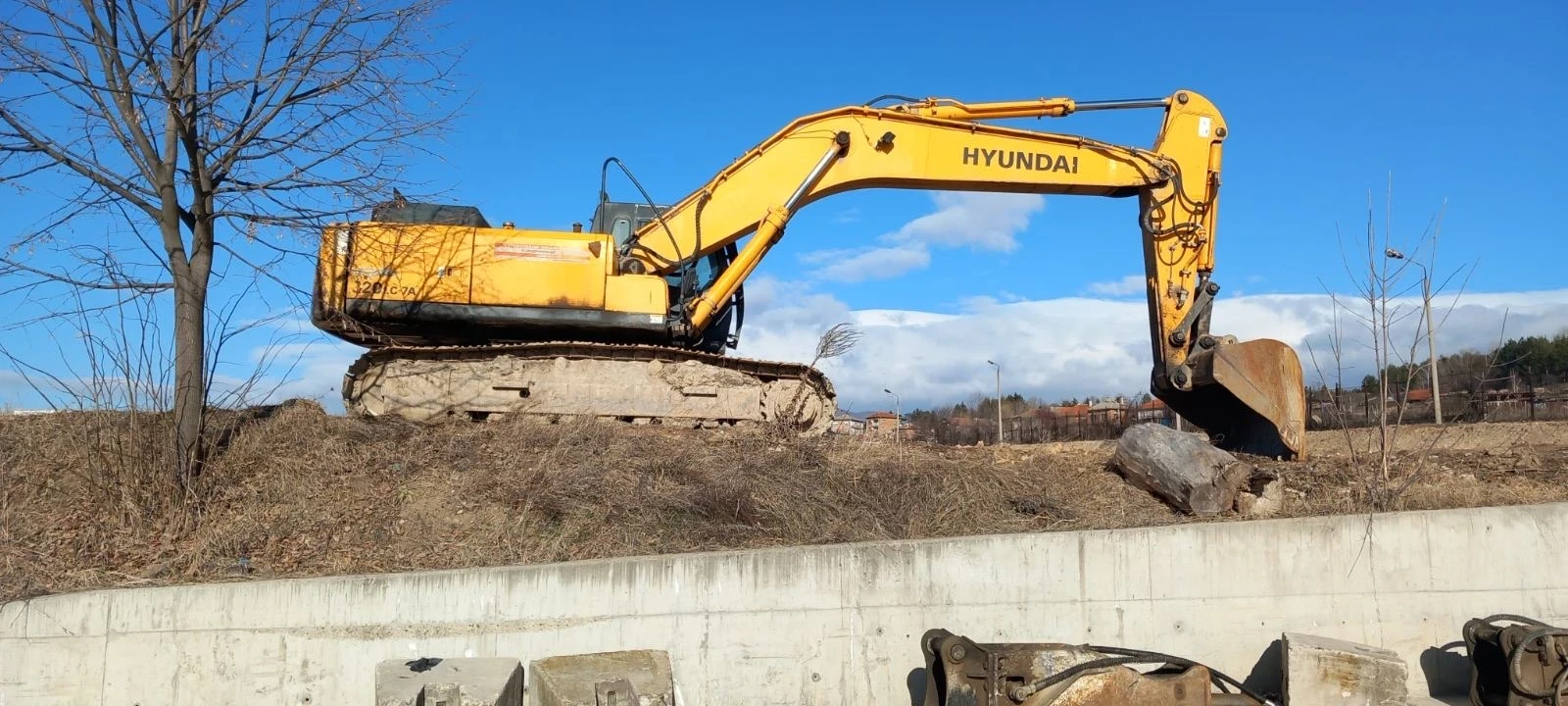 Багер Hyundai 320LC-7A, снимка 8 - Индустриална техника - 54712861