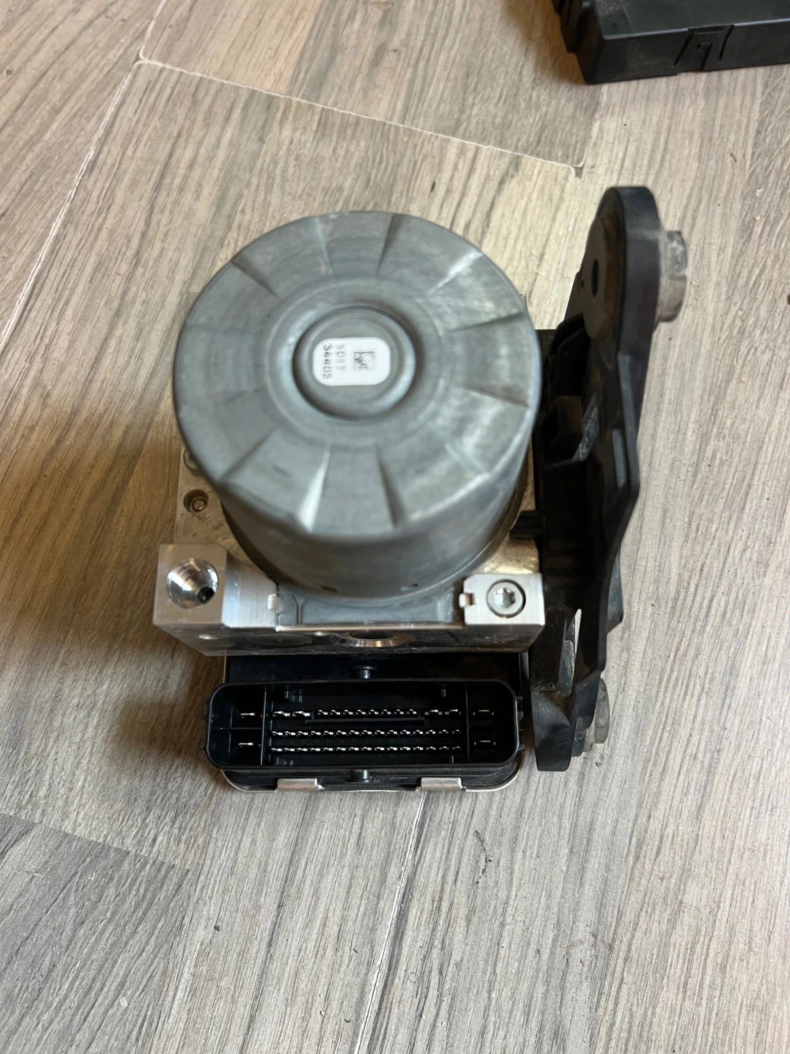 5Q0614517GB ABS  VW T-ROC   Ate 10.2155-0206.4 5Q0 614 517 GB  | Mobile.bg   2