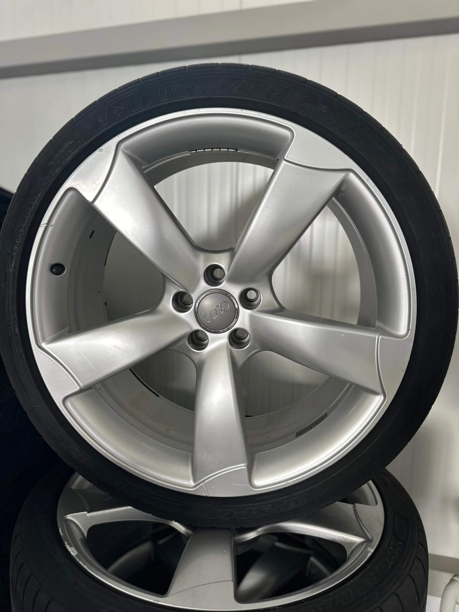    275/35R21  Audi A8 | Mobile.bg   2