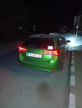 Toyota Auris, снимка 8