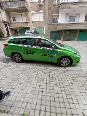 Toyota Auris, снимка 5