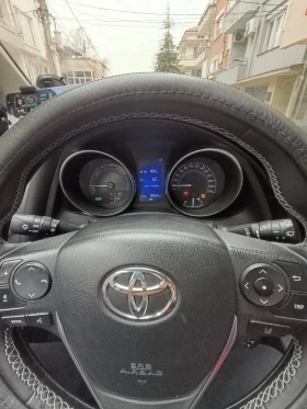 Toyota Auris, снимка 4