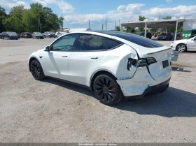 Tesla Model Y Performance Dual Motor All-Wheel Drive, снимка 3