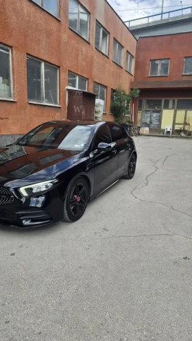 Mercedes-Benz A 220 AMG-LINE 4MATIC, снимка 2
