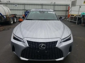 Lexus IS 300  1