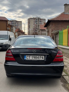 Mercedes-Benz E 220 Avantgarde, снимка 4