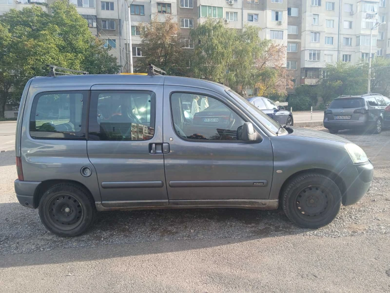 Citroen Berlingo 1.6 16V Бензин/Газ, снимка 8 - Автомобили и джипове - 47681437