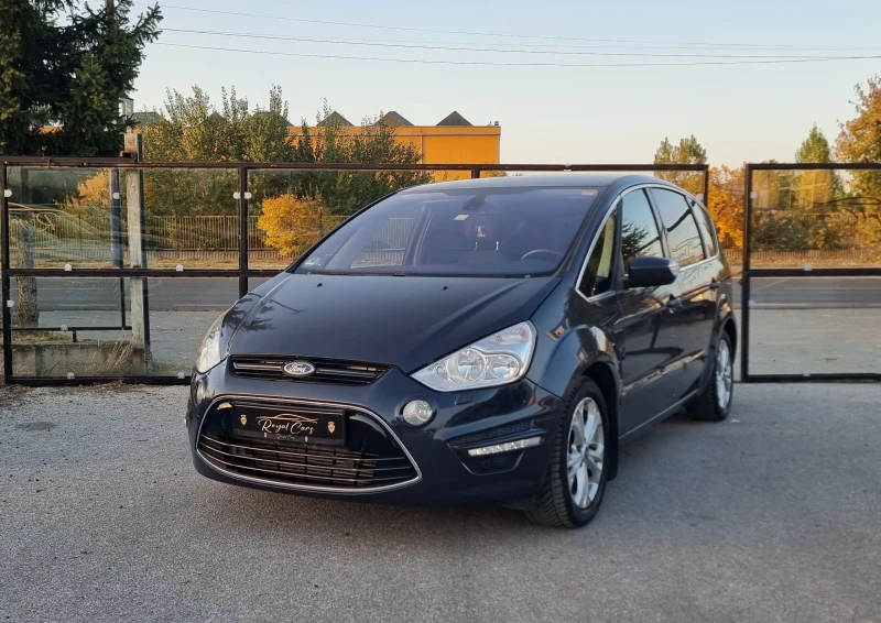 Ford S-Max Face lift * 2.2 Diesel * 7 Mesta * kamera * keyles, снимка 1 - Автомобили и джипове - 47775970