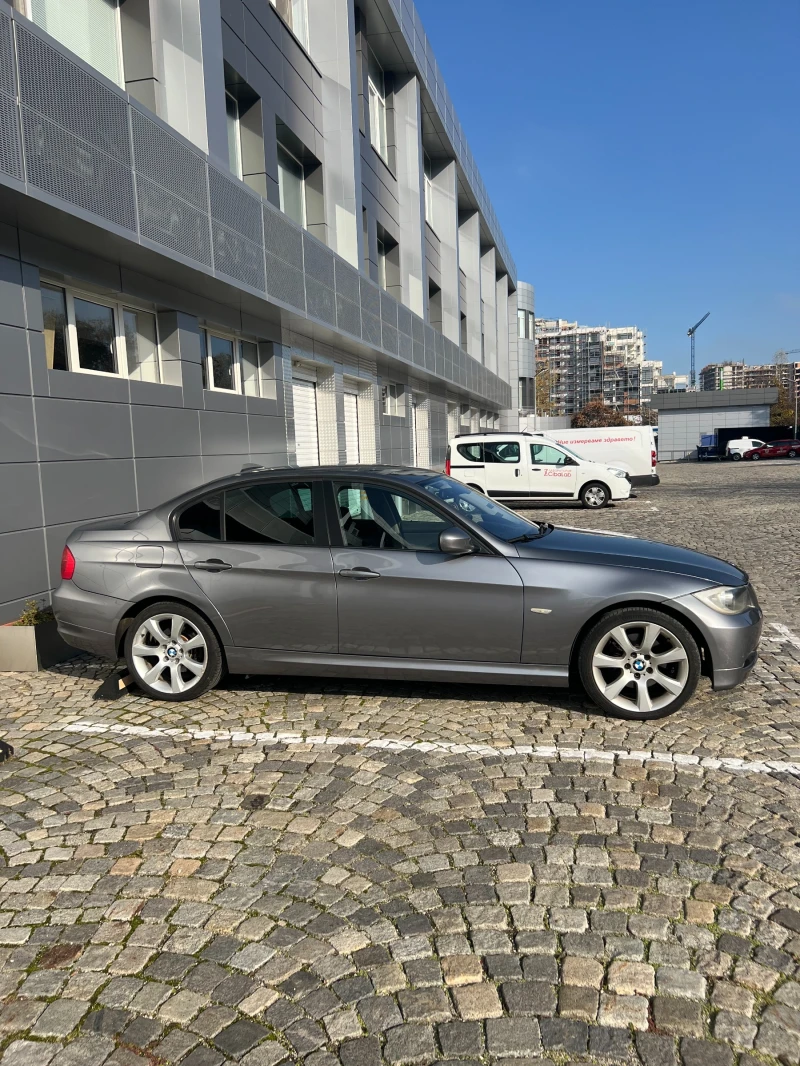 BMW 320 d xDrive facelift, снимка 3 - Автомобили и джипове - 48002246