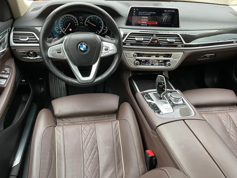 BMW 740 X-drive, Закупен от М-Кар, 126000км! Всички екстри, снимка 13 - Автомобили и джипове - 48711776