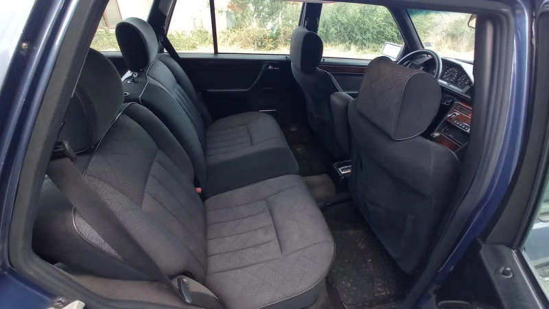 Mercedes-Benz 124, снимка 8 - Автомобили и джипове - 52482681