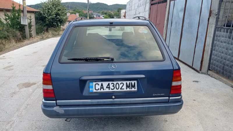 Mercedes-Benz 124, снимка 3 - Автомобили и джипове - 52482681