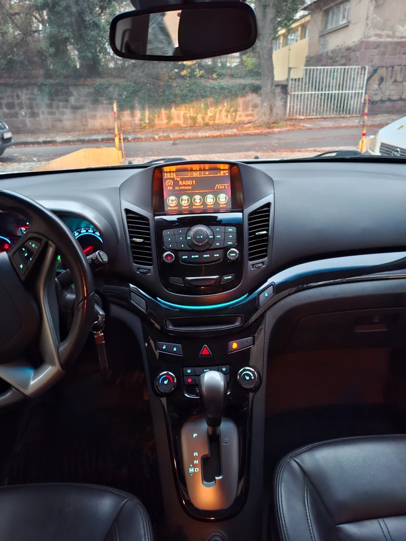 Chevrolet Orlando Kozen salon, Avtomat, снимка 9 - Автомобили и джипове - 52296427