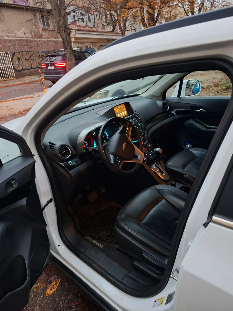 Chevrolet Orlando Kozen salon, Avtomat, снимка 10 - Автомобили и джипове - 52296427