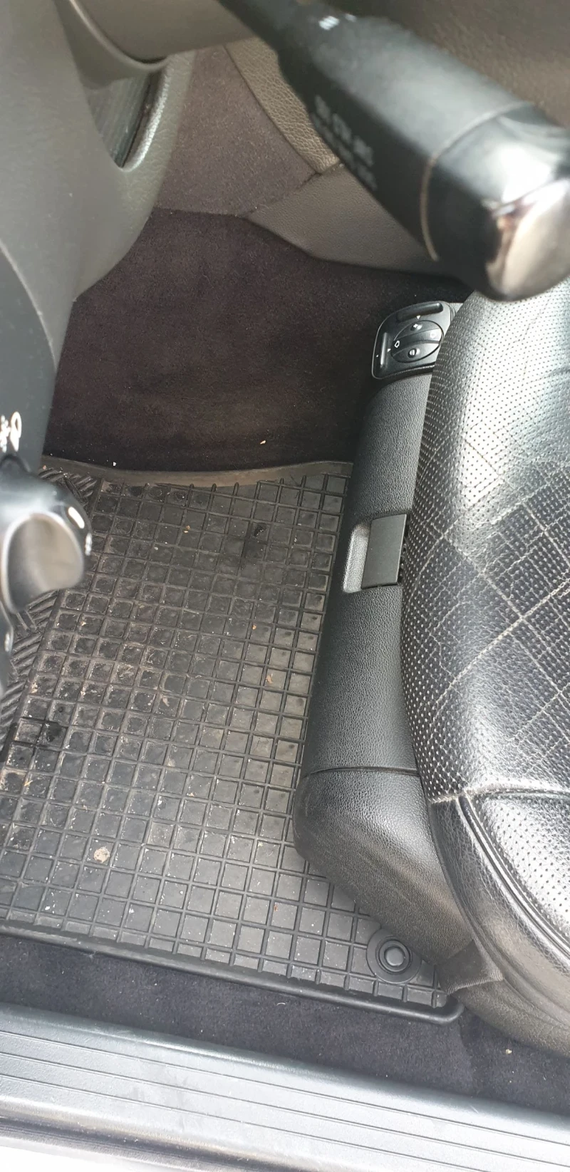 Mercedes-Benz C 270, снимка 7 - Автомобили и джипове - 52421776