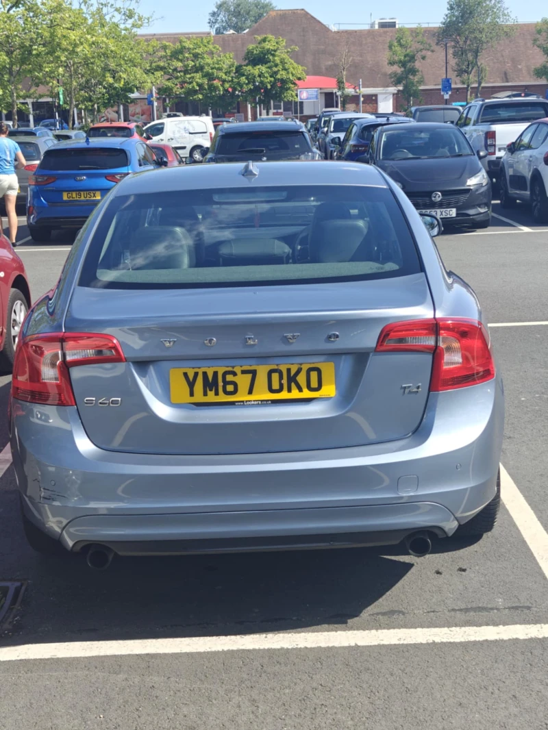 Volvo S60, снимка 5 - Автомобили и джипове - 52907338