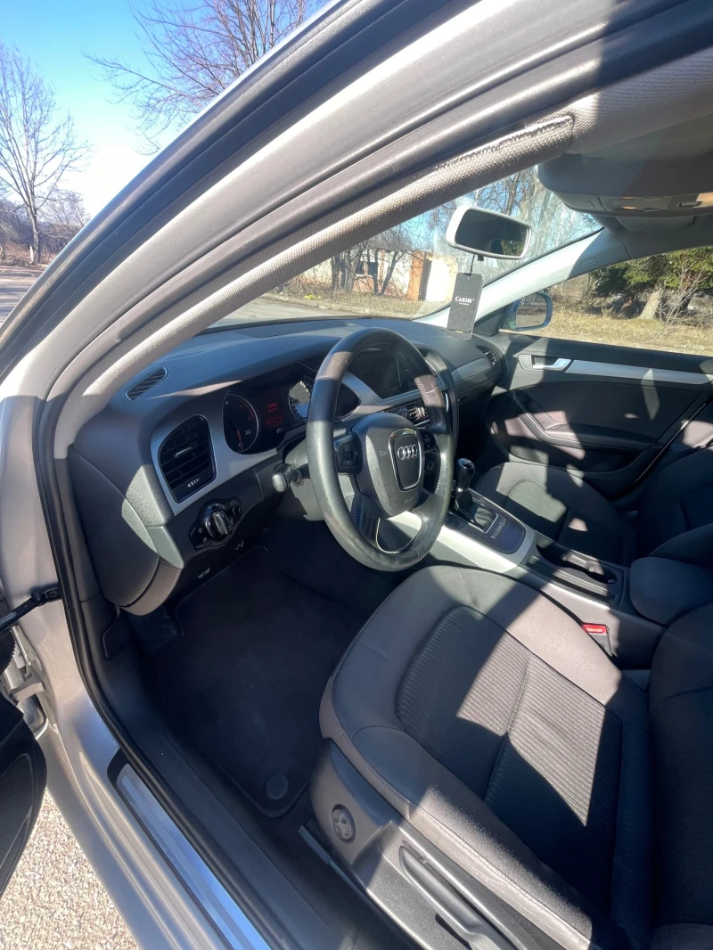 Audi A4, снимка 4 - Автомобили и джипове - 53165900