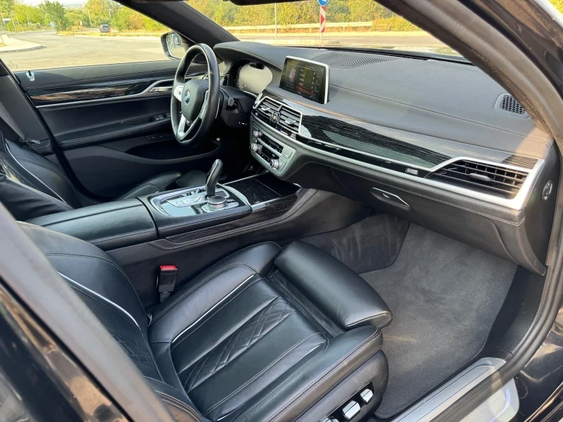 BMW 730, снимка 8 - Автомобили и джипове - 55011819