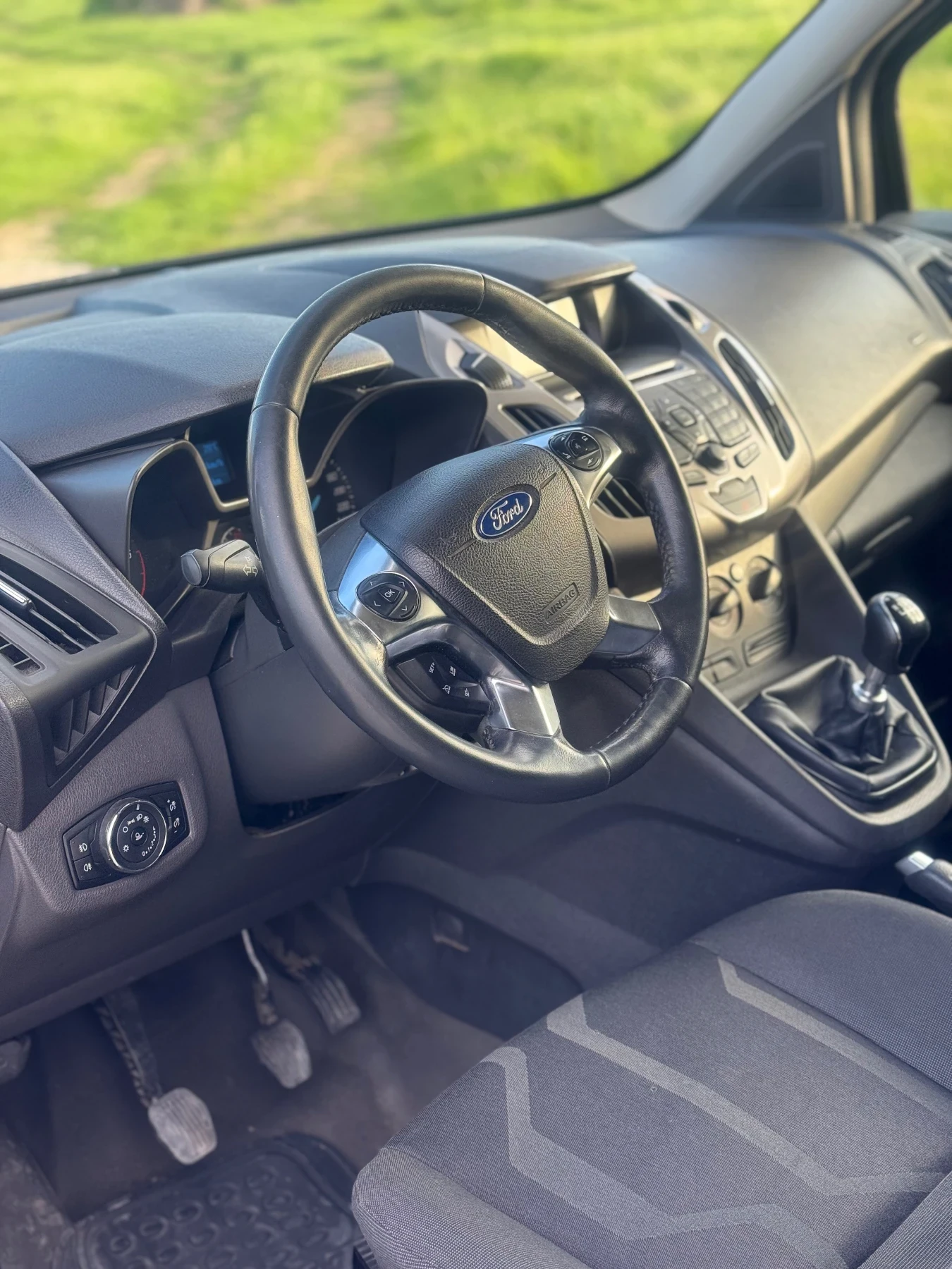 Ford Connect 1.6 Diesel  | Mobile.bg — изображение 11