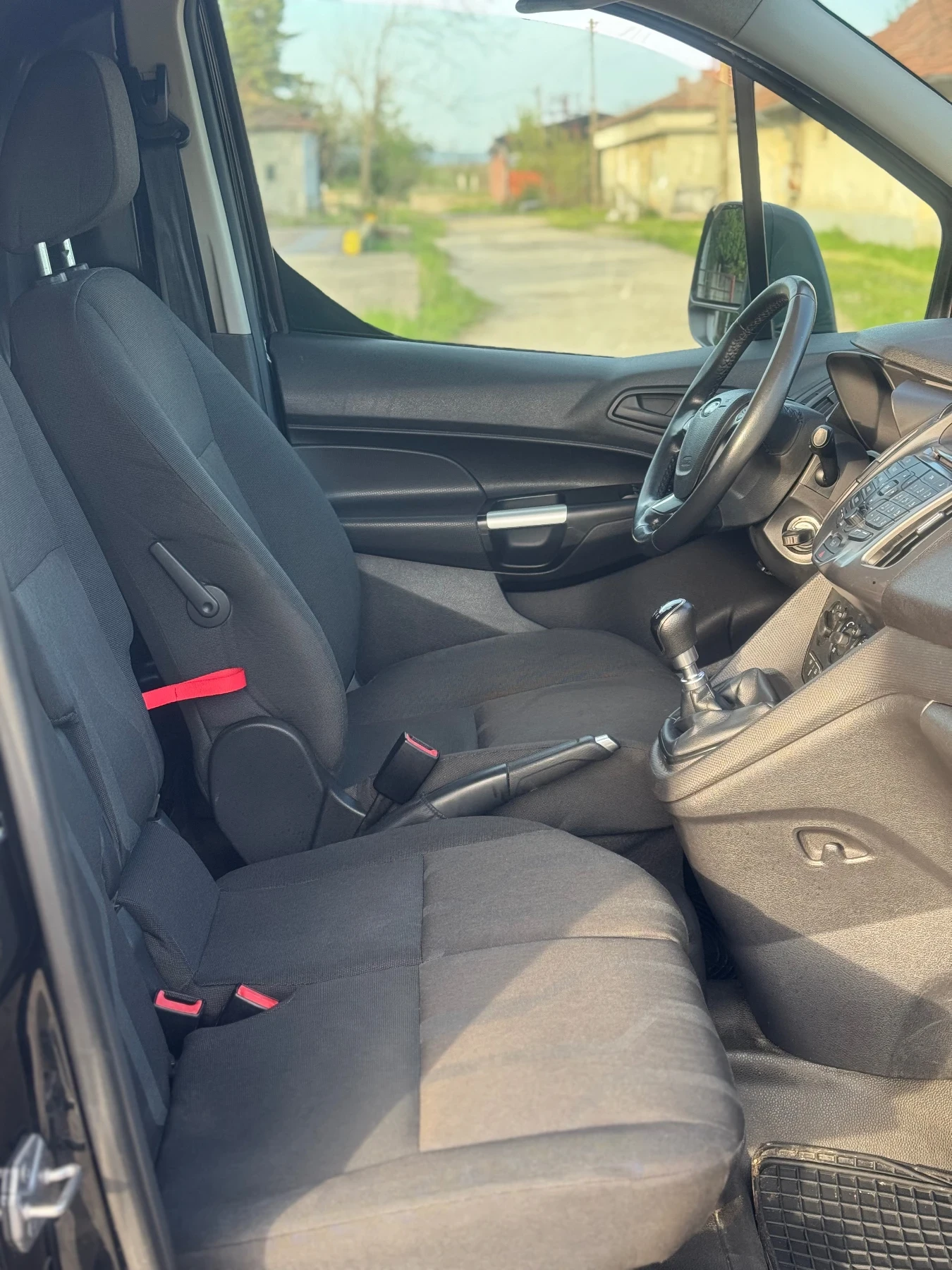 Ford Connect 1.6 Diesel  | Mobile.bg — изображение 13