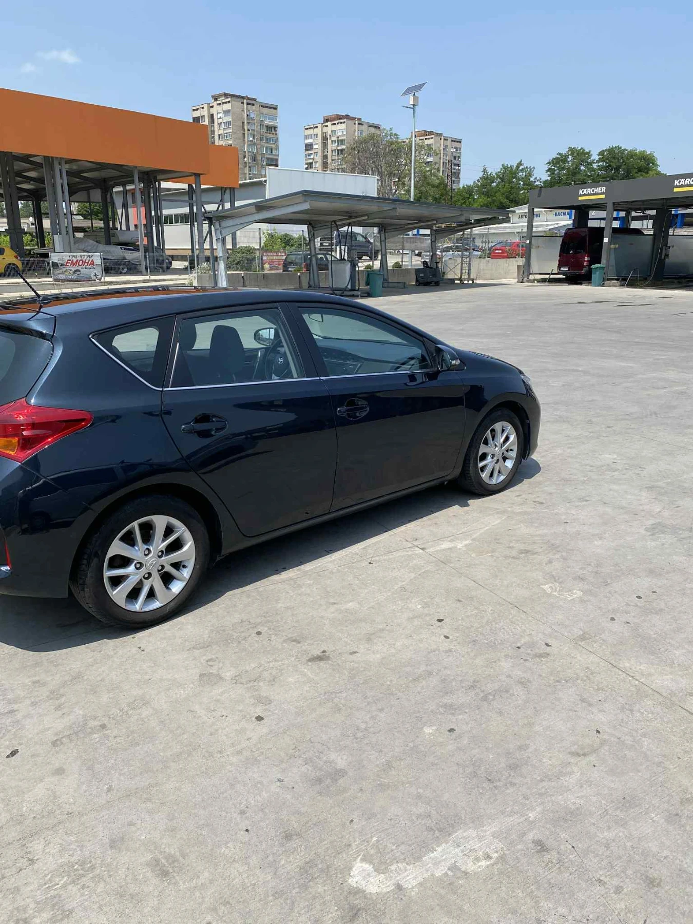 Toyota Auris  - изображение 4