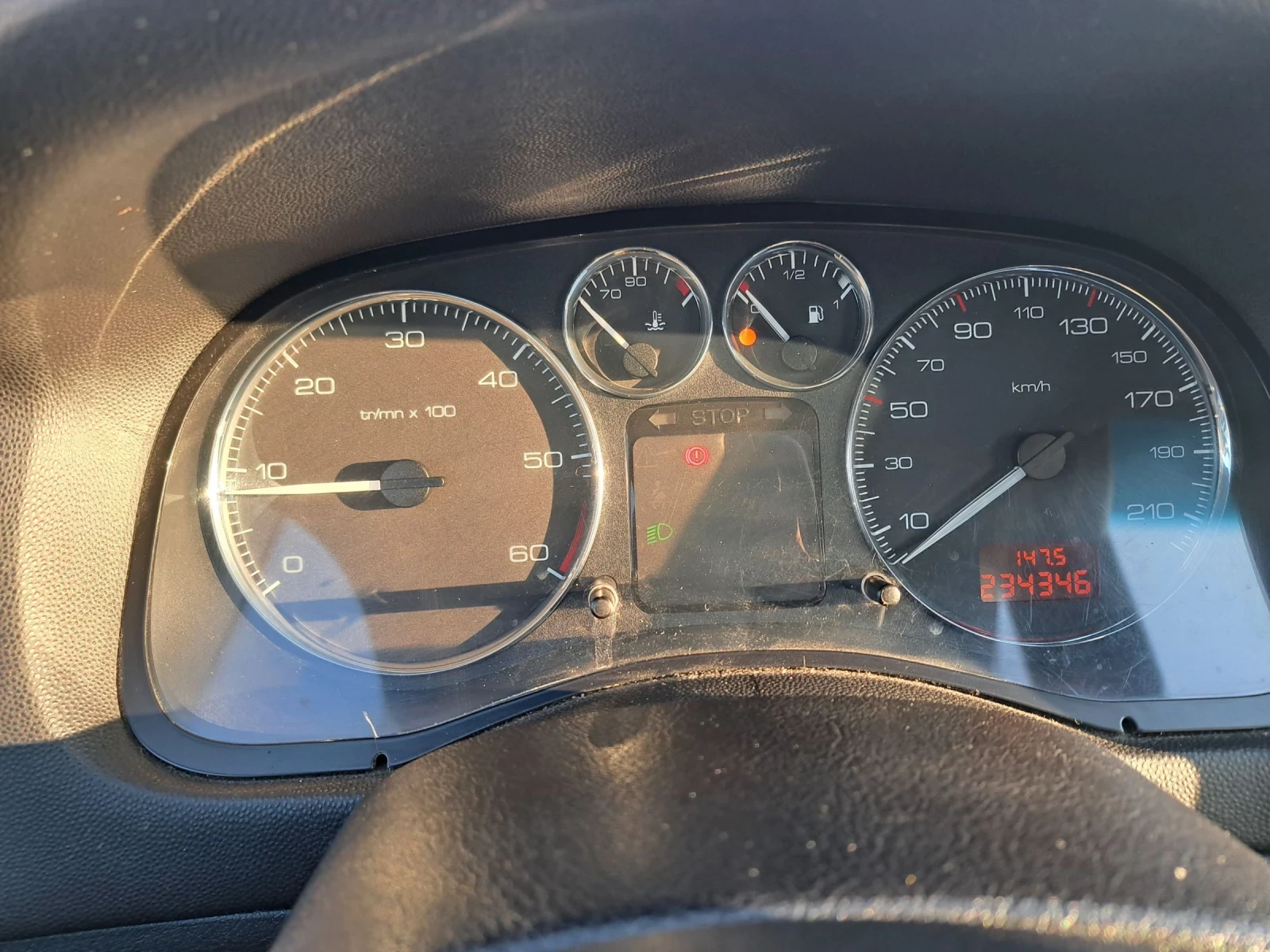 Peugeot 307 1.6+ + hdi - изображение 8
