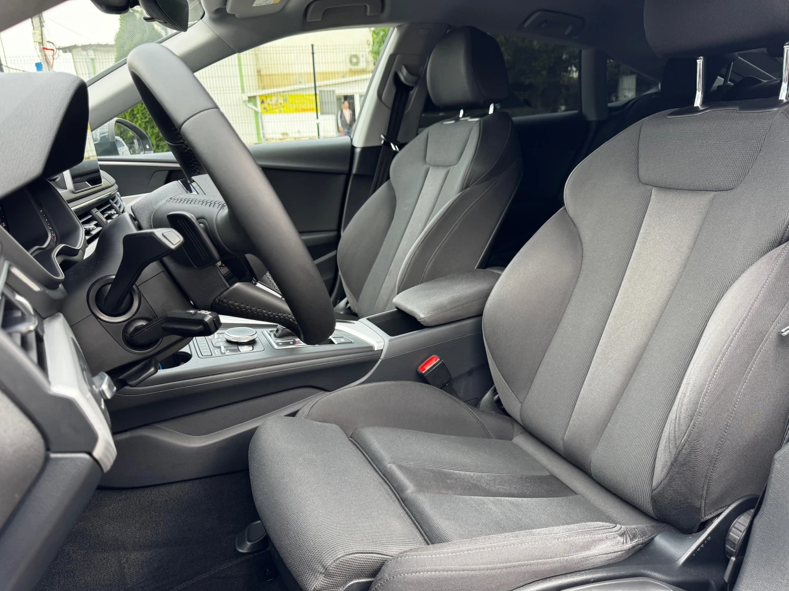 Audi A5 Sportback 2.0TSI 3xSline Distronic Lane Assist 360 - изображение 9