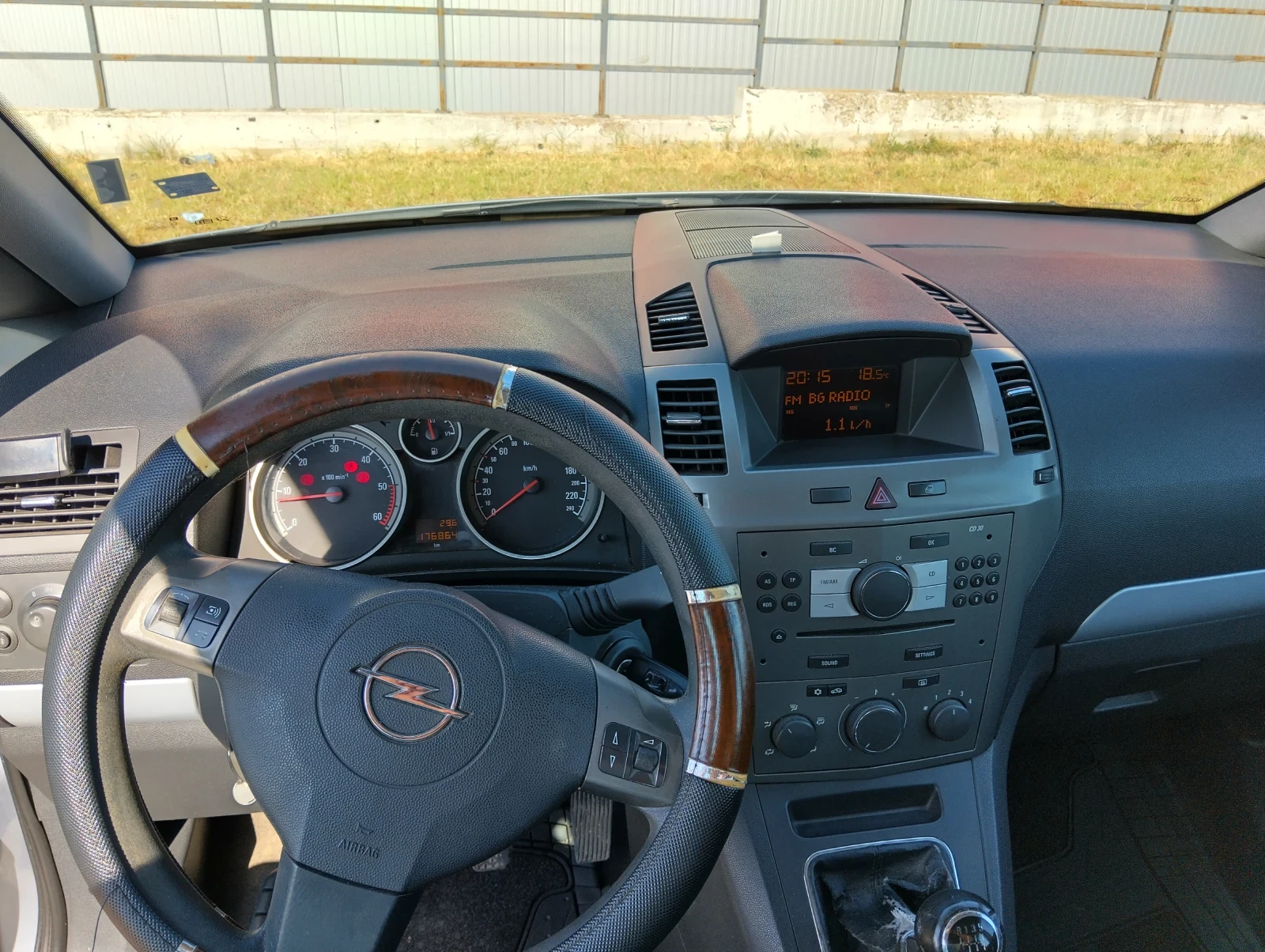 Opel Zafira  - изображение 3