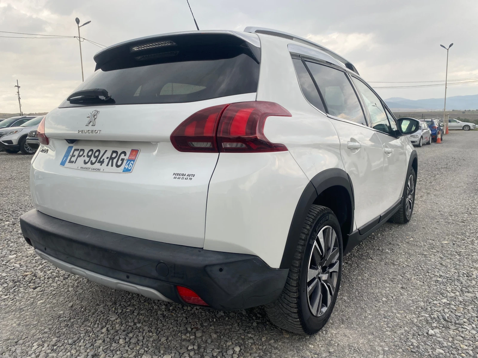 Peugeot 2008 1.6D 2017/04M 167888km Evro6B ALLURE * FACE NAVI  - изображение 3