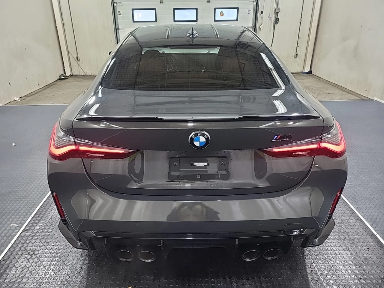 BMW M4 * АВТО КРЕДИТ* ЦЕНА ДО БГ * Сервизна история *  - изображение 5