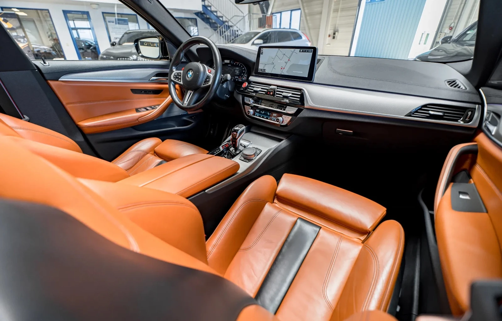 BMW M5 Competition 4.4 xDrive  - изображение 7