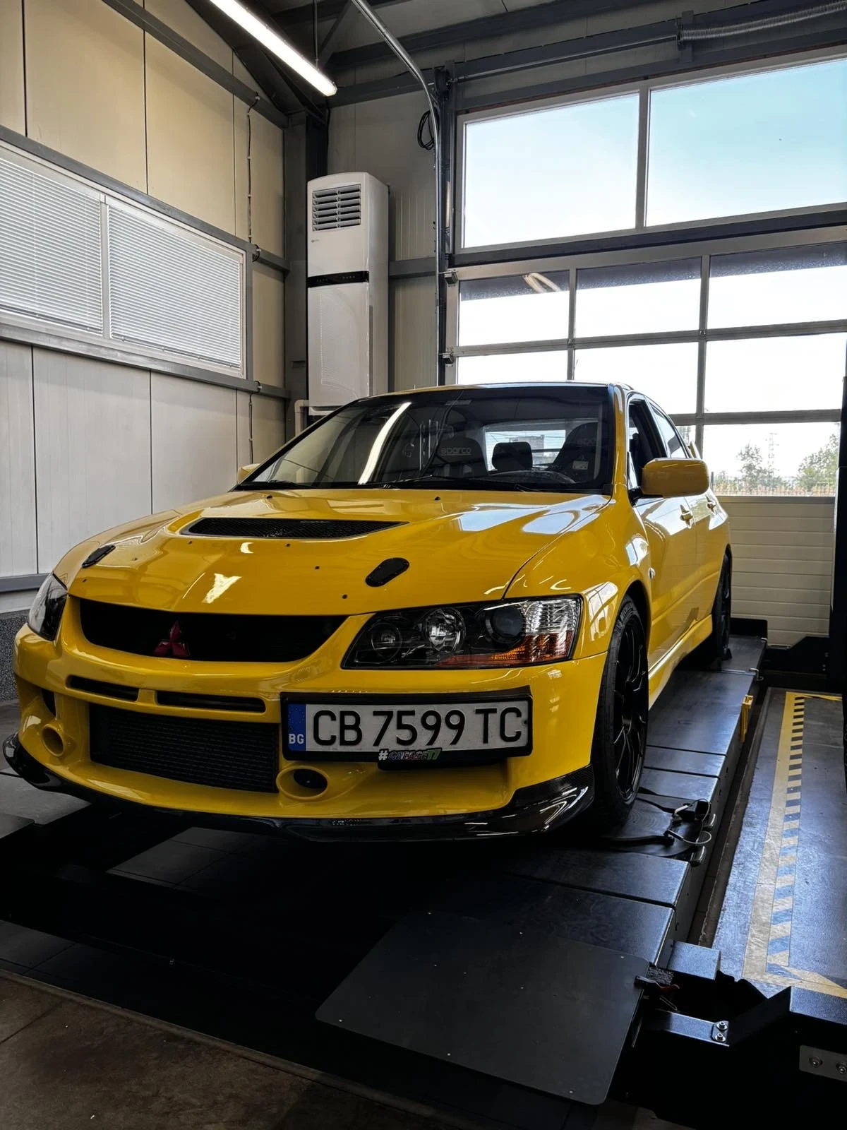Mitsubishi Lancer  - изображение 5