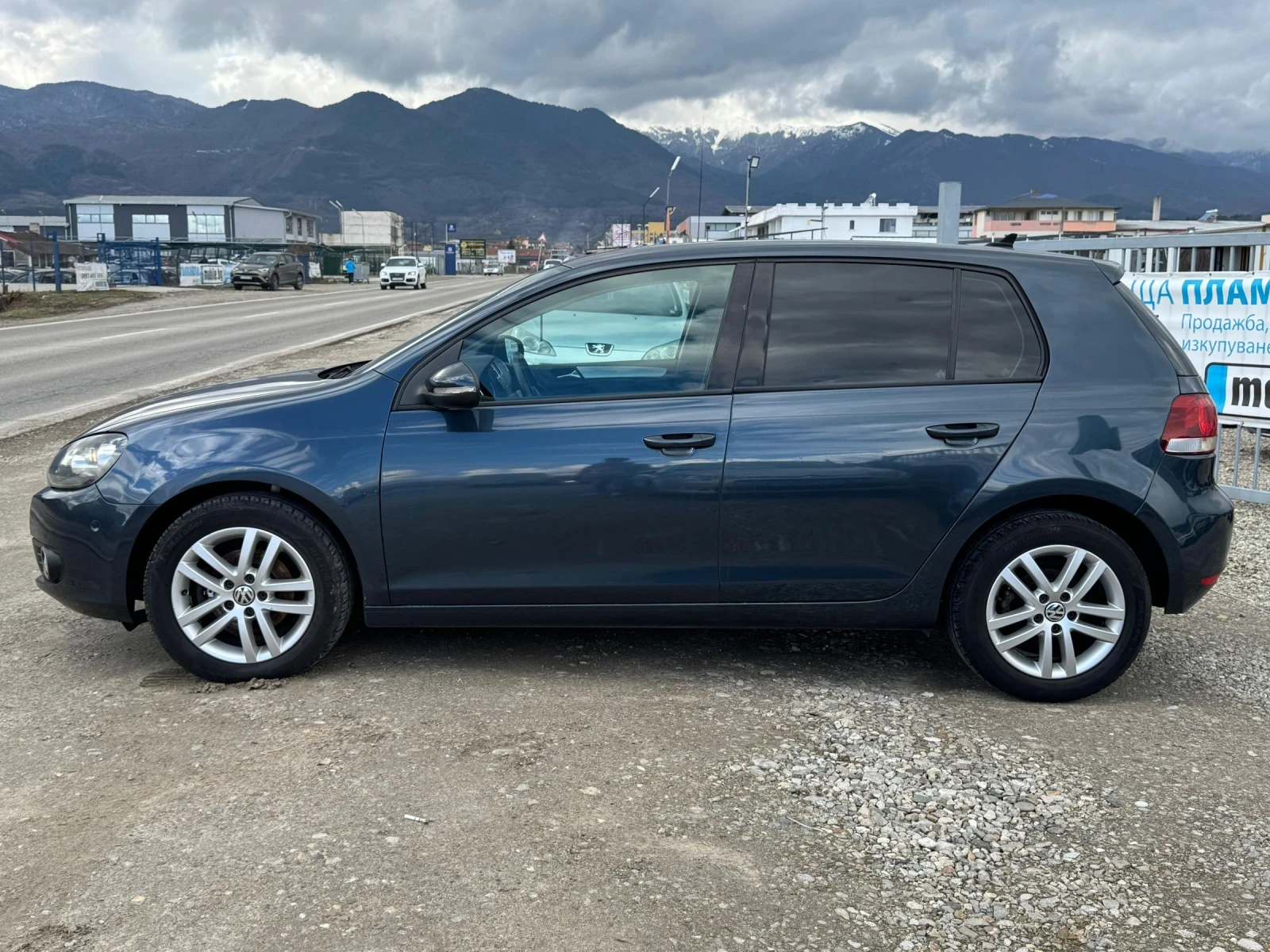 VW Golf 1.6i 105k.s Gaz Navi - изображение 2