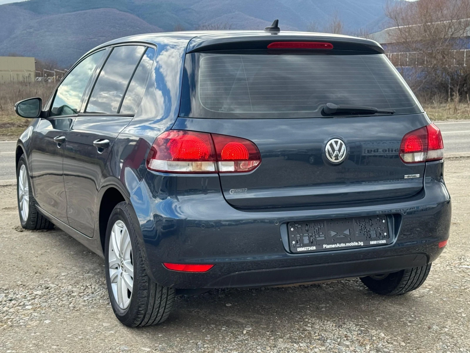 VW Golf 1.6i 105k.s Gaz Navi - изображение 3