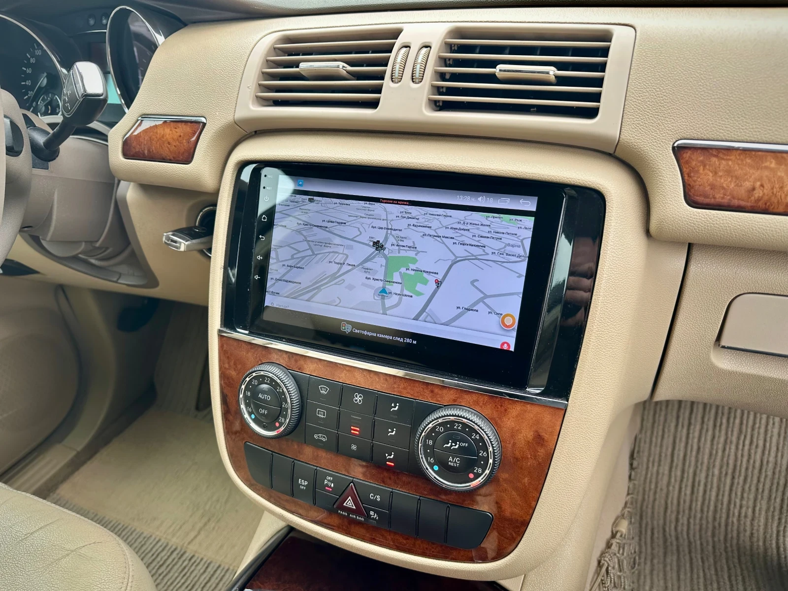 Mercedes-Benz R 320 7 ����� | Mobile.bg � ����������� 9