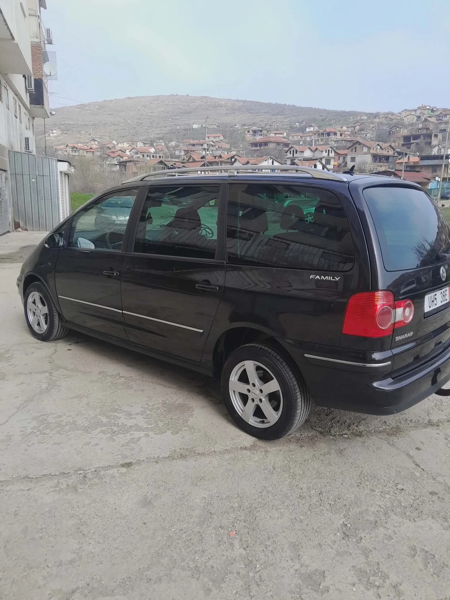 VW Sharan, снимка 3 - Автомобили и джипове - 53811410