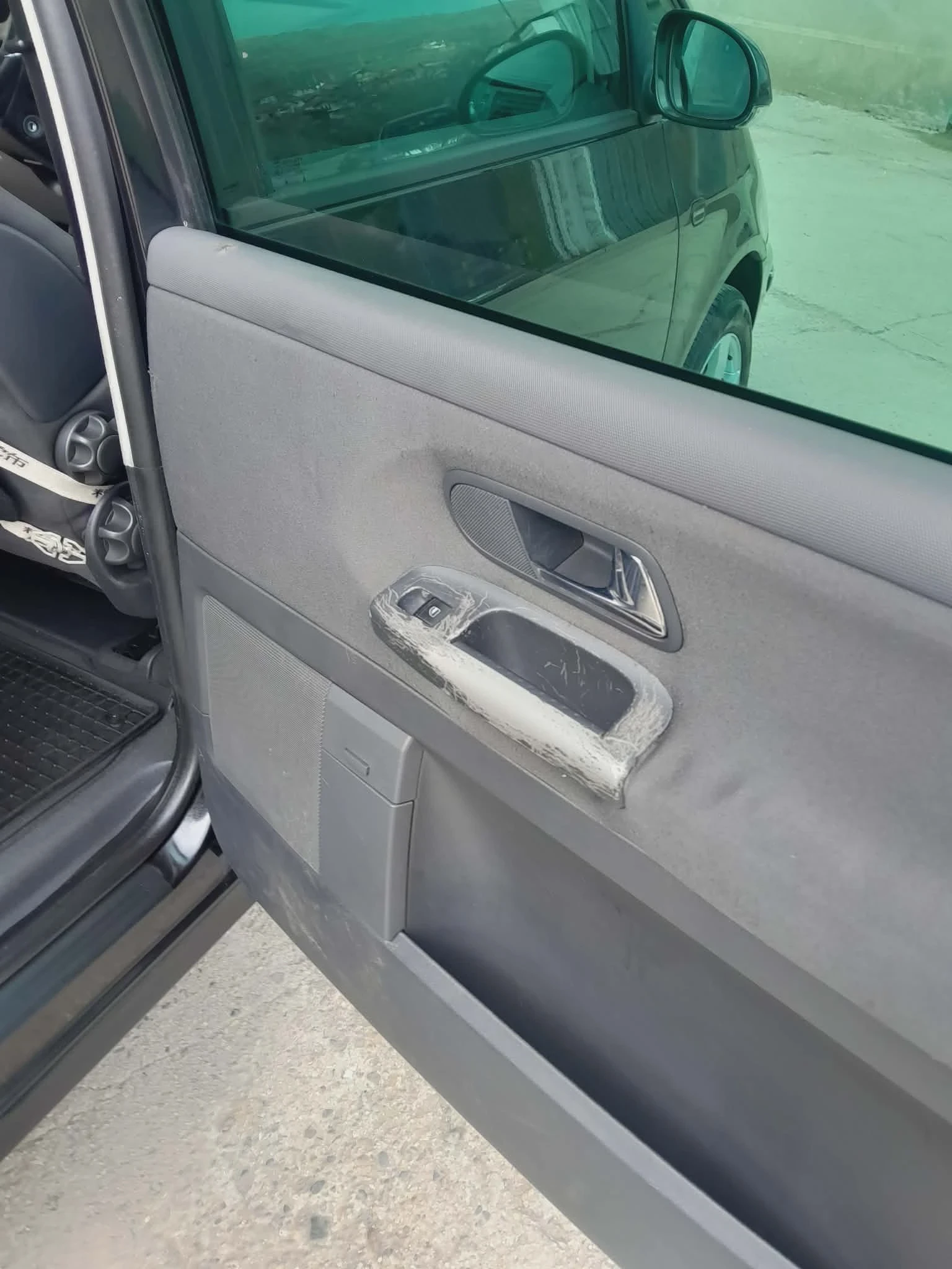 VW Sharan, снимка 6 - Автомобили и джипове - 53811410