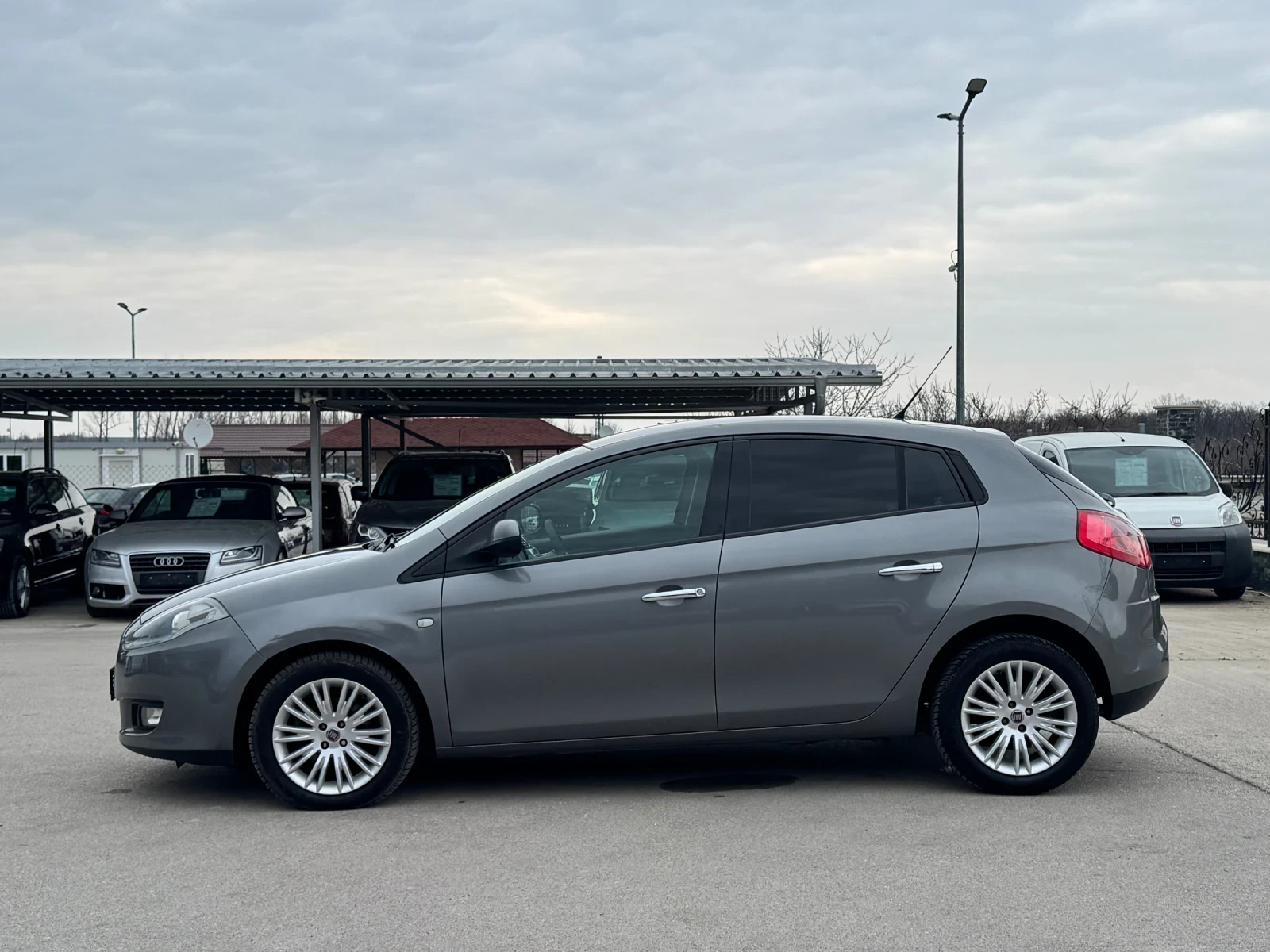 Fiat Bravo 1.6mjet ИТАЛИЯ, снимка 2 - Автомобили и джипове - 53918701