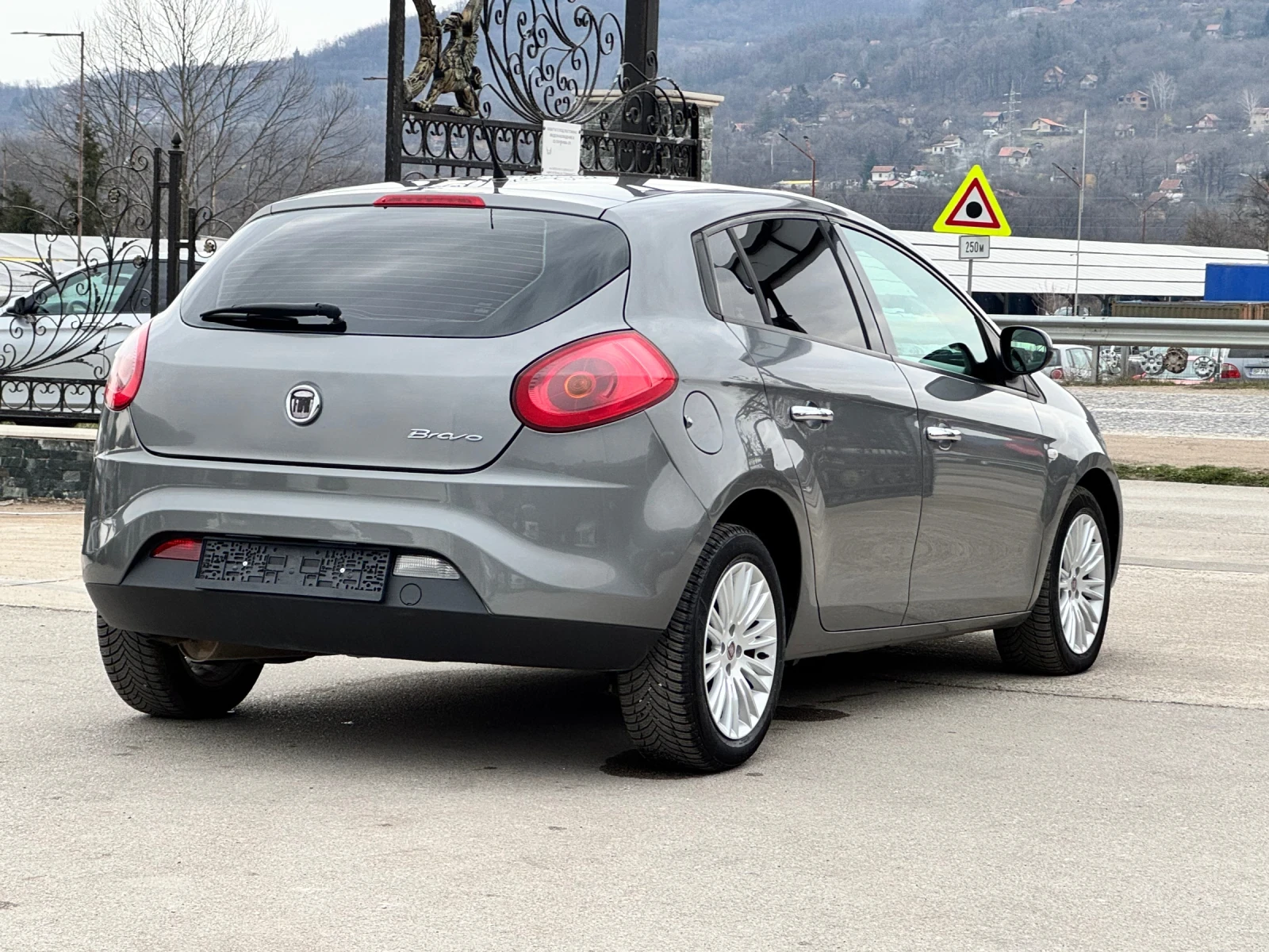 Fiat Bravo 1.6mjet ИТАЛИЯ, снимка 4 - Автомобили и джипове - 53918701