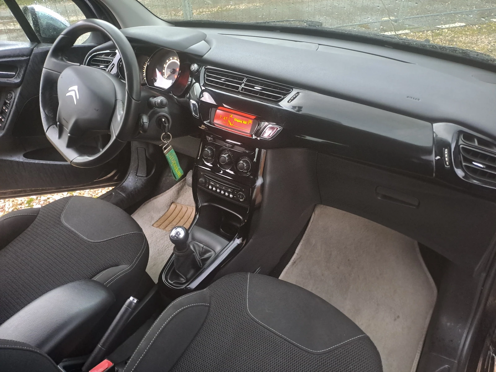 Citroen C3 1.4iKLIMA, ESKLUZIV, снимка 11 - Автомобили и джипове - 54071220