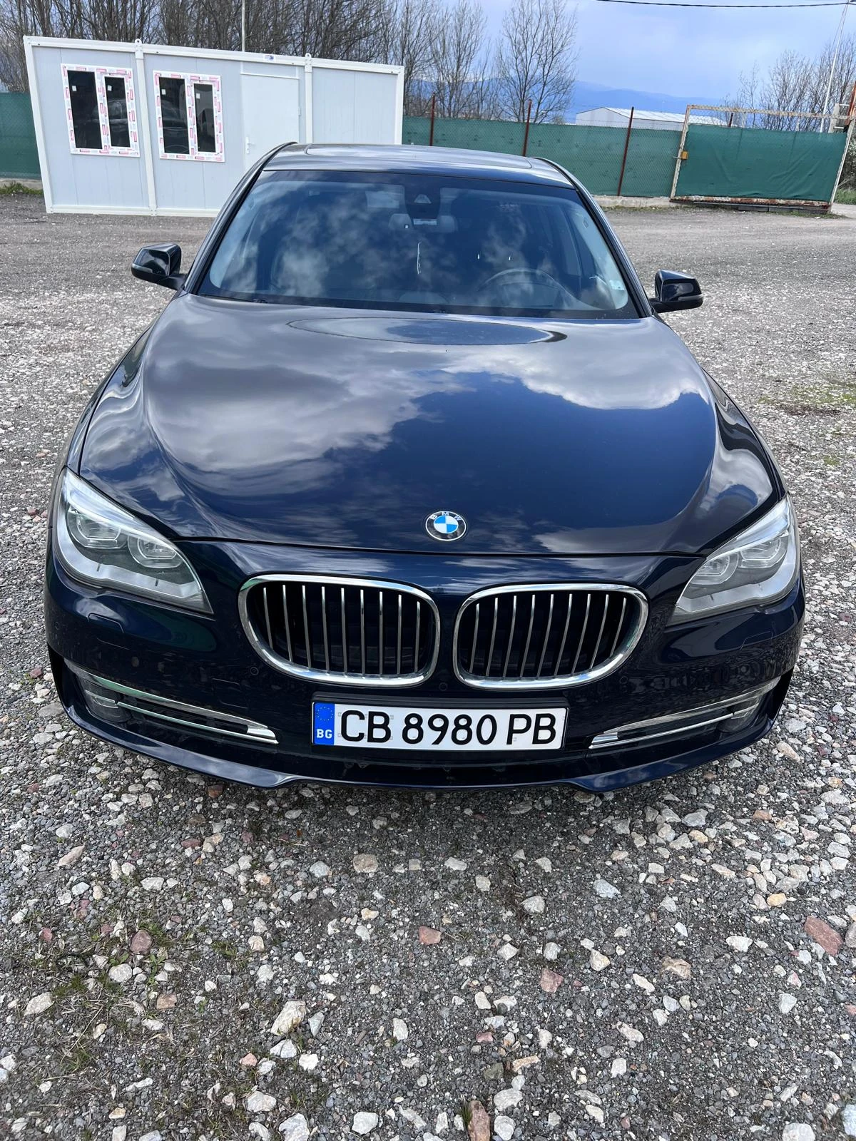 BMW 740