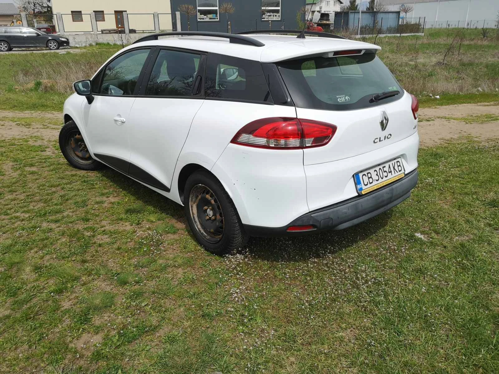 Renault Clio, снимка 3 - Автомобили и джипове - 54347544