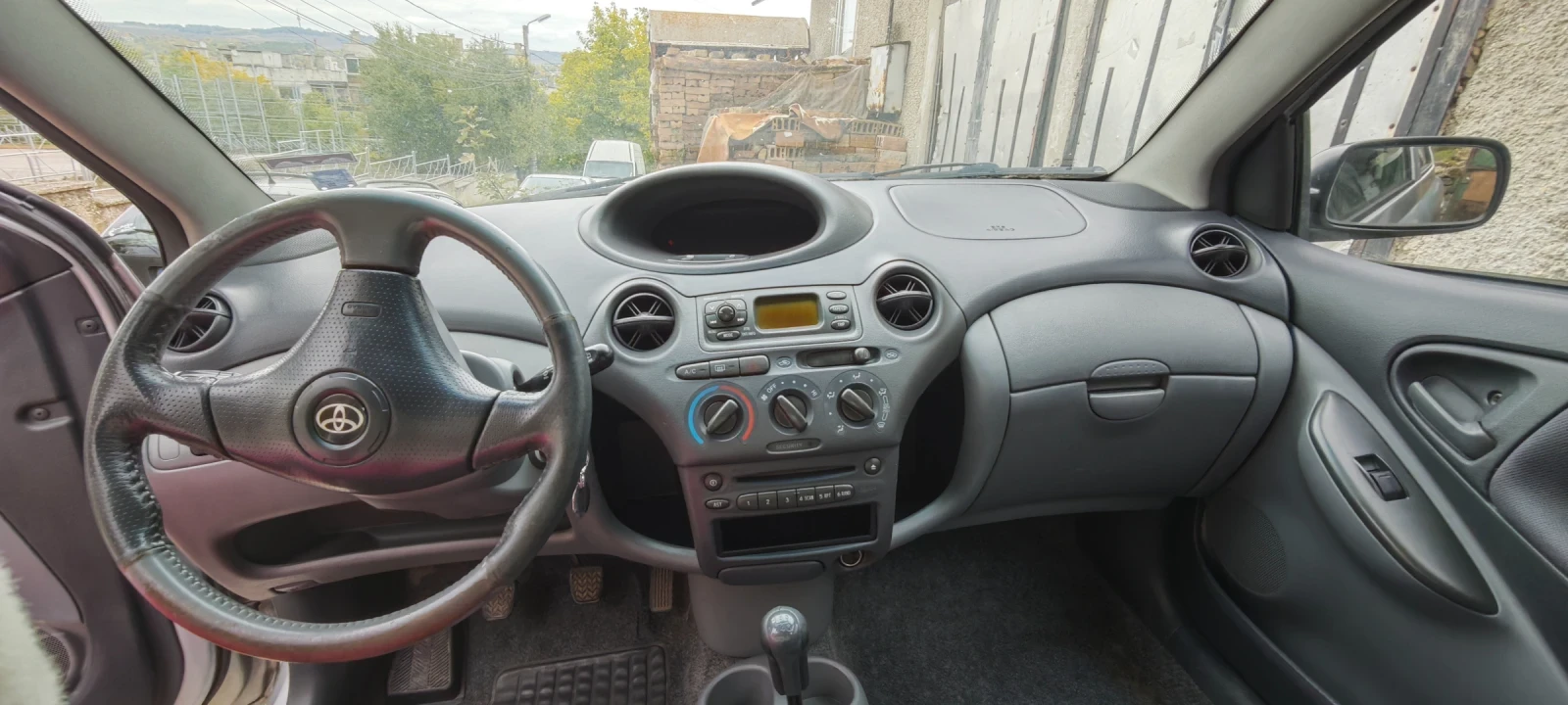 Toyota Yaris, снимка 7 - Автомобили и джипове - 54601003