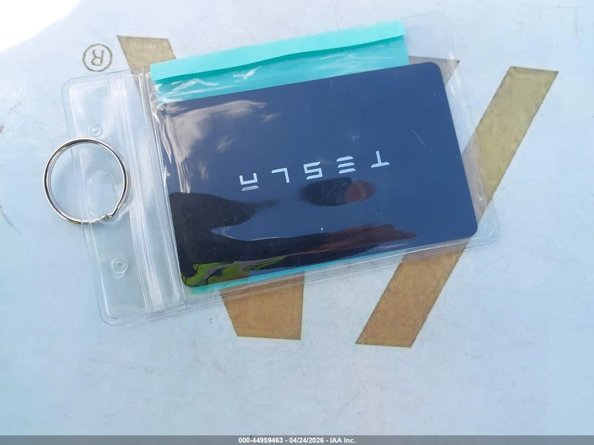 Tesla Model Y Performance Dual Motor All-Wheel Drive, снимка 11 - Автомобили и джипове - 54619201